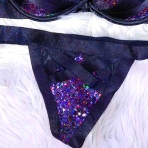 Victoria's Secret Vintage Fashionshow Sequin Bling Thong Panty Strappy NWT RARE